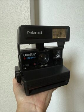 Polaroid OneStep Closeup Instant Camera - Black